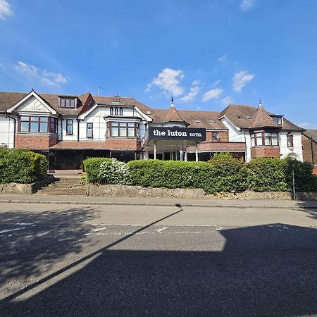 The Luton Hotel Exterior foto